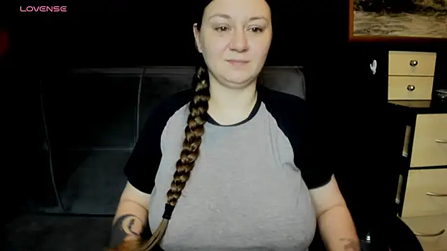 AlisaBacker online show from 12, 7, 2026