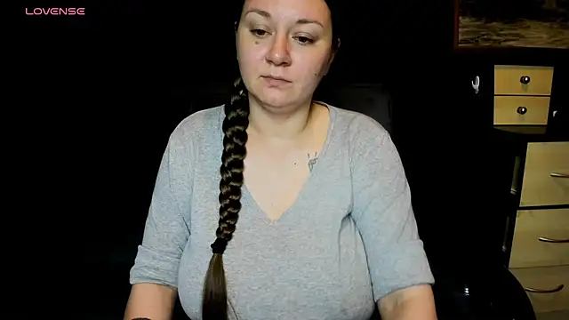 AlisaBacker online show from 17, 7, 2026