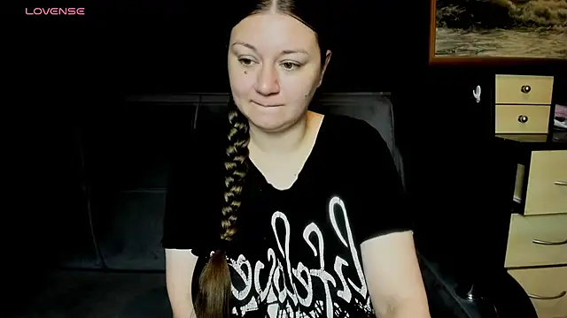 AlisaBacker online show from 30, 7, 2026