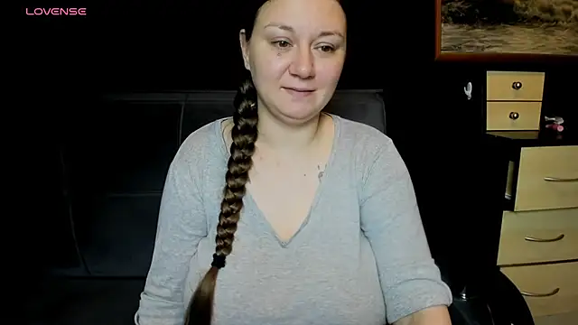 AlisaBacker online show from 4, 8, 2026