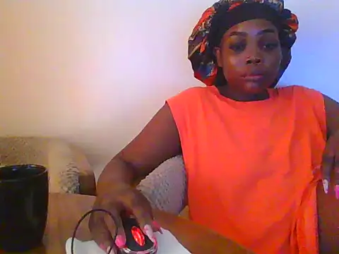 HOTKIKI24 online show from 13, 3, 2026