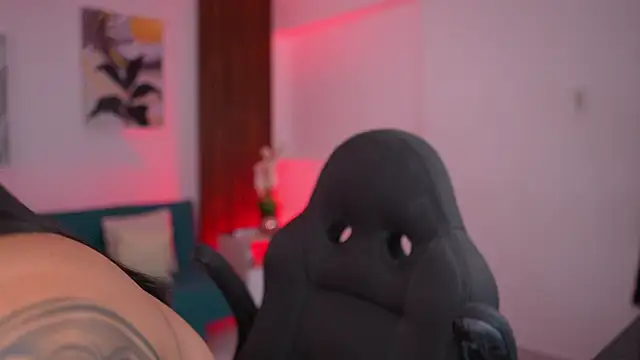 SheylaBakerr online show from 28, 4, 2026