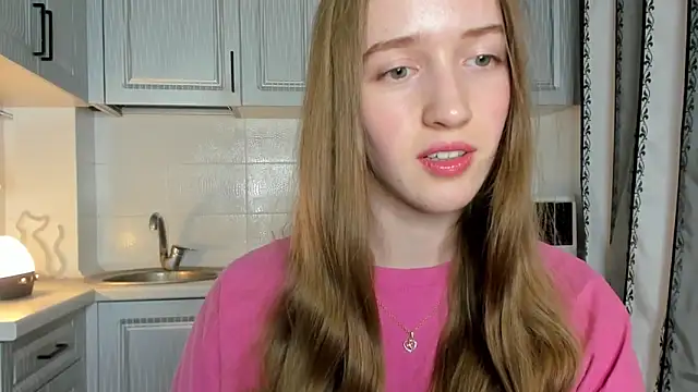 Snapshot of leslie_my_lovee chatting on 1, 7, 2026 leslie my lovee online show from 1, 7, 2026