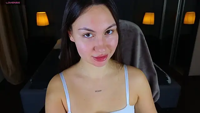 Snapshot of GIGI_BENNET chatting on 20, 12, 2024 GIGI BENNET online show from 20, 12, 2024