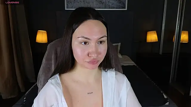 Snapshot of GIGI_BENNET chatting on 18, 2, 2025 GIGI BENNET online show from 18, 2, 2025