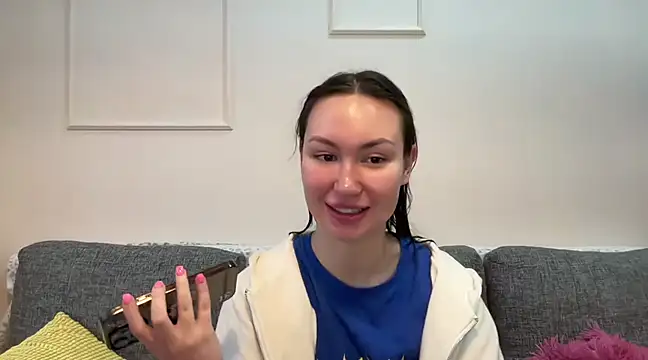 Snapshot of GIGI_BENNET chatting on 18, 3, 2025 GIGI BENNET online show from 18, 3, 2025