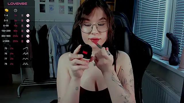 Snapshot of MyNameIsLilith chatting on 13, 4, 2026 MyNameIsLilith online show from 13, 4, 2026