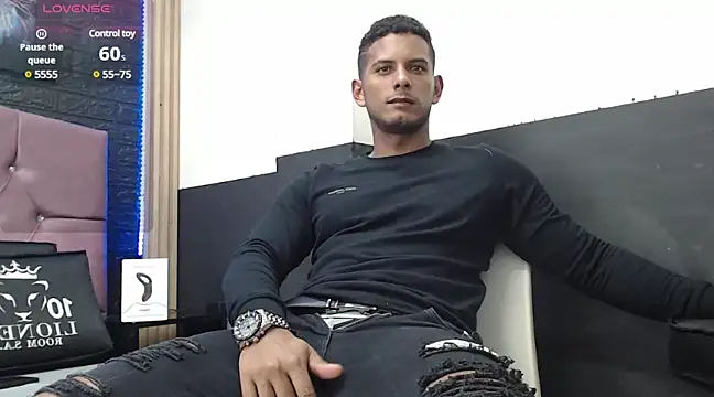 Chris Dick23 online show from 4, 3, 2025