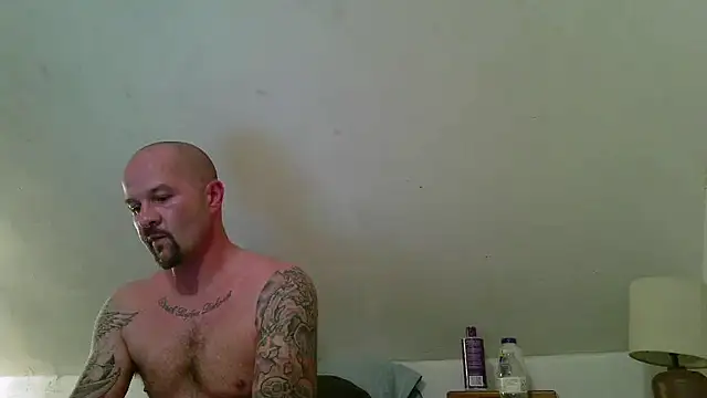 Snapshot of Kinkster615 chatting on 12, 3, 2025 Kinkster615 online show from 12, 3, 2025