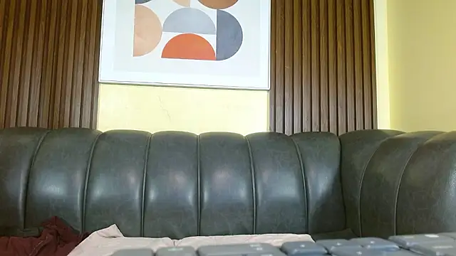 Nicole Ramires online show from 31, 1, 2026