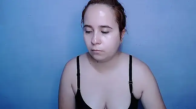 SubLayla01 online show from 8, 2, 2025