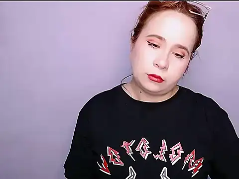 SubLayla01 online show from 22, 10, 2025