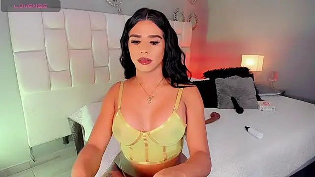 Franciis 4u online show from 4, 2, 2025