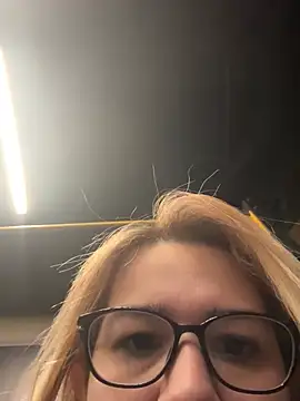 amooraaamoon online show from 19, 1, 2025