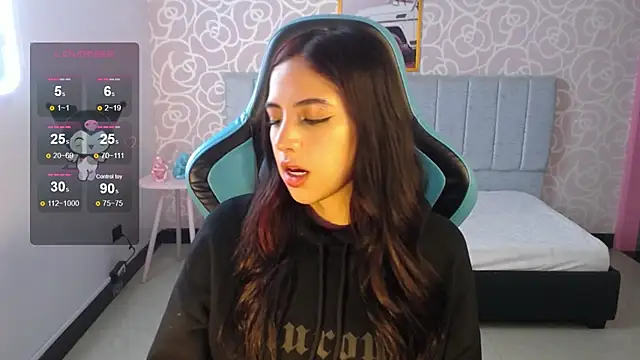 Snapshot of ninfa1_ch chatting on 10, 1, 2025 ninfa1 ch online show from 10, 1, 2025