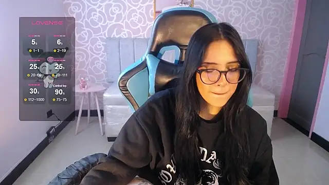 Snapshot of ninfa1_ch chatting on 30, 1, 2025 ninfa1 ch online show from 30, 1, 2025