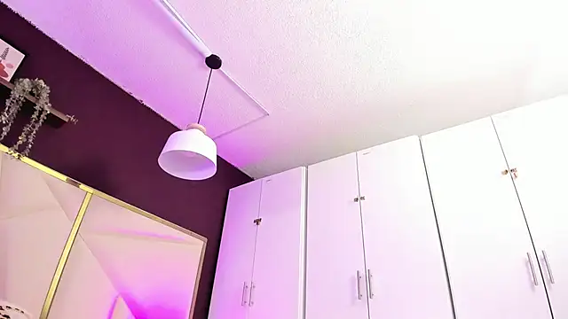 April bowie online show from 14, 1, 2026