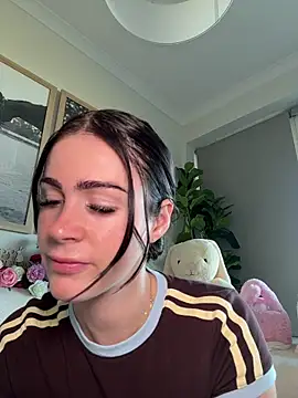 aus queen online show from 20, 4, 2026