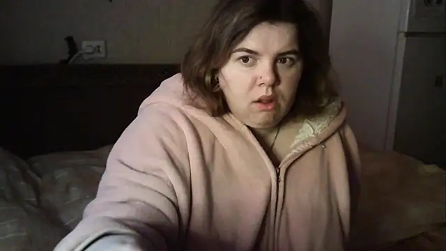 so shy online show from 22, 4, 2026