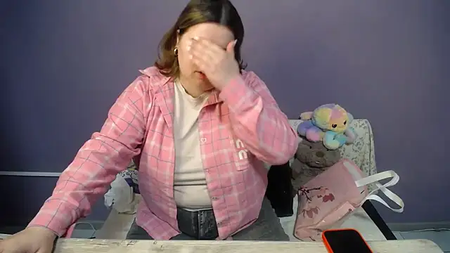 Snapshot of so_shy chatting on 1, 5, 2026 so shy online show from 1, 5, 2026