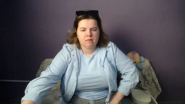 Snapshot of so_shy chatting on 24, 5, 2026 so shy online show from 24, 5, 2026