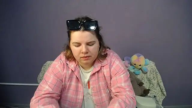 Snapshot of so_shy chatting on 26, 5, 2026 so shy online show from 26, 5, 2026