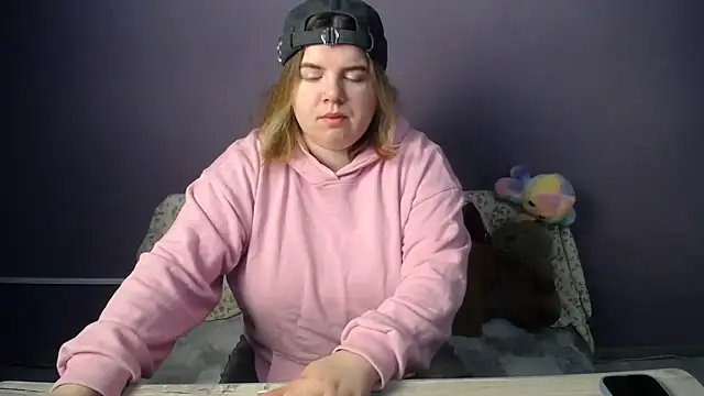 Snapshot of so_shy chatting on 2, 6, 2026 so shy online show from 2, 6, 2026