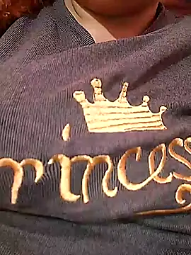 Snapshot of carmelasexy chatting on 20, 12, 2025 carmelasexy online show from 20, 12, 2025