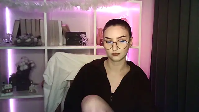 X Alisa online show from 18, 12, 2025