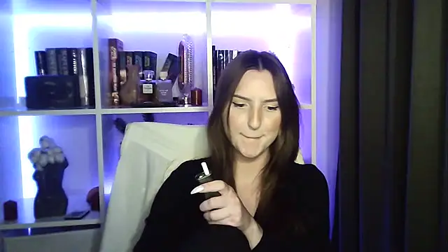 X Alisa online show from 19, 2, 2026