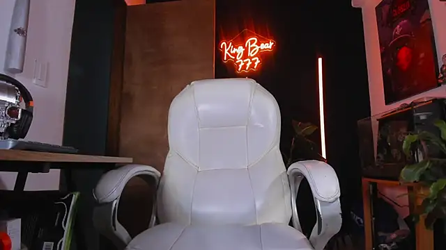 kingbear777 online show from 28, 6, 2026