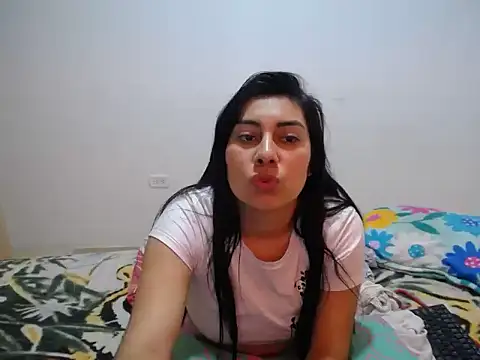 Snapshot of _katerin_love1 chatting on 22, 11, 2025 katerin love1 online show from 22, 11, 2025