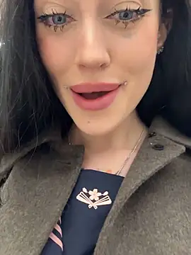 Melissa crazy online show from 13, 10, 2025