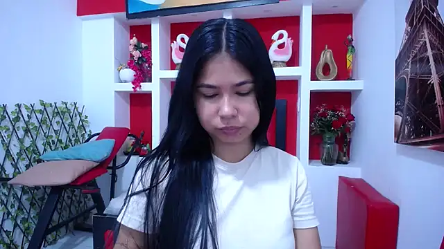 Letty Plugxo online show from 17, 1, 2026