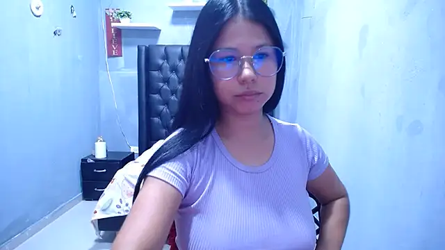 Letty Plugxo online show from 11, 6, 2026