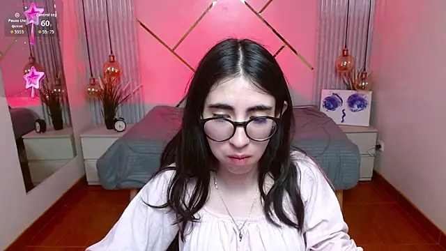 Snapshot of LenaRoses chatting on 1, 5, 2026 LenaRoses online show from 1, 5, 2026