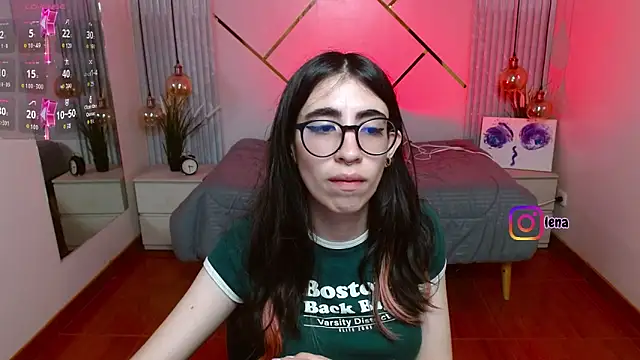 Snapshot of LenaRoses chatting on 12, 5, 2026 LenaRoses online show from 12, 5, 2026