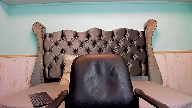 alice greco online show from 23, 1, 2025