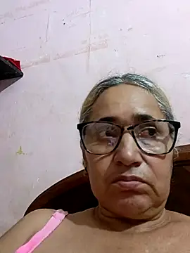 Snapshot of _candi chatting on 18, 10, 2025 candi online show from 18, 10, 2025