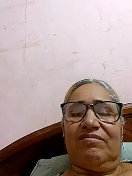 Snapshot of _candi chatting on 30, 10, 2025 candi online show from 30, 10, 2025