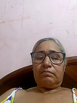 Snapshot of _candi chatting on 7, 11, 2025 candi online show from 7, 11, 2025