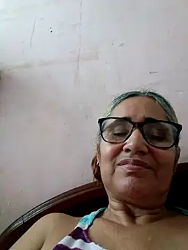 Snapshot of _candi chatting on 29, 11, 2025 candi online show from 29, 11, 2025