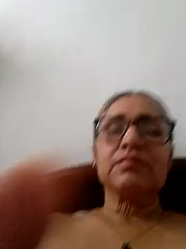 Snapshot of _candi chatting on 20, 12, 2025 candi online show from 20, 12, 2025