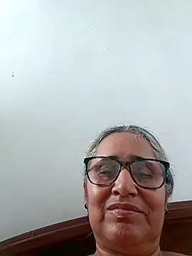 Snapshot of _candi chatting on 5, 1, 2026 candi online show from 5, 1, 2026