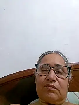 Snapshot of _candi chatting on 2, 2, 2026 candi online show from 2, 2, 2026