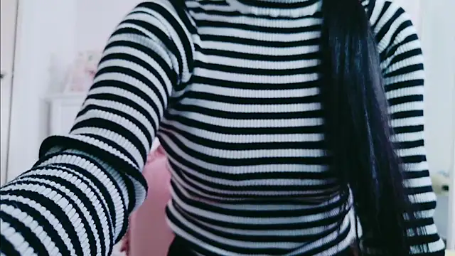 Snapshot of Mana_chan chatting on 19, 2, 2025 Mana chan online show from 19, 2, 2025