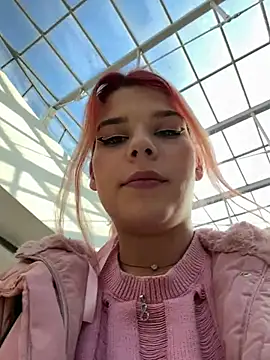 RiriRoseey online show from 18, 1, 2025