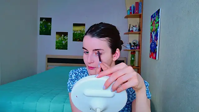 Miss Arwen online show from 10, 3, 2025