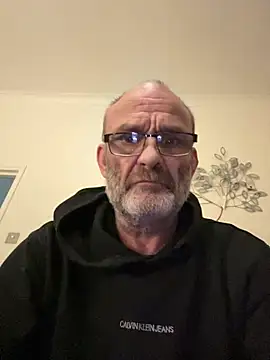 Shyboy817 online show from 8, 2, 2026