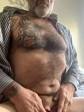 Shyboy817 online show from 16, 2, 2026